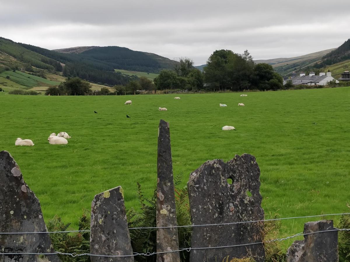 Pen Y Cwm Villa Penmachno Bagian luar foto